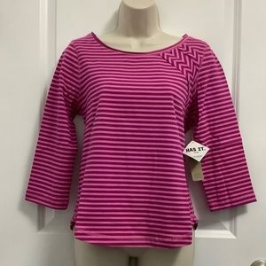 i.e. Relaxed TOP Size PL, 95% Cotton, 5% Spandex